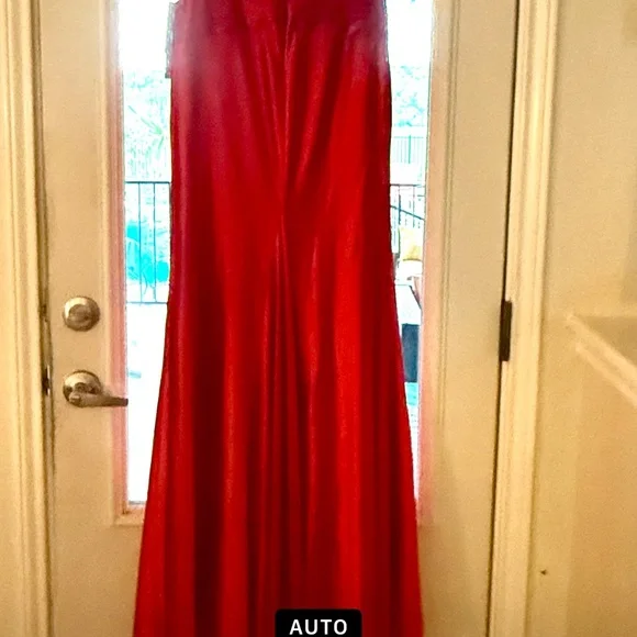 NEW STRAPLESS satin prom dress size 2 - Picture 4 of 4